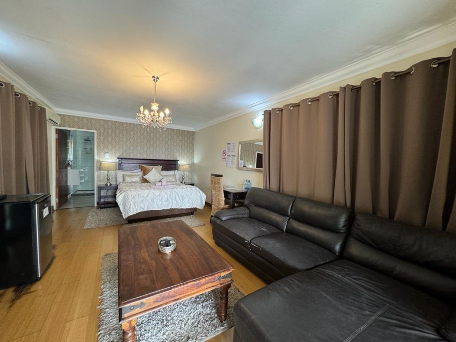 10 Bedroom Property for Sale in Kosmos North West